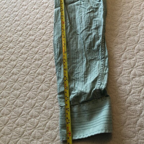 Born Hand Crafted Cotton Long Sleeve Seafoam Green Button Down Shirt Size Medium - Picture 10 of 10